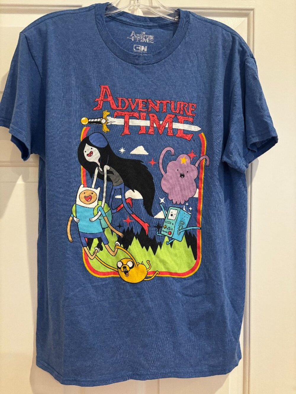 "Adventure Time" -Cartoon Network Graphic Tee - Mens M